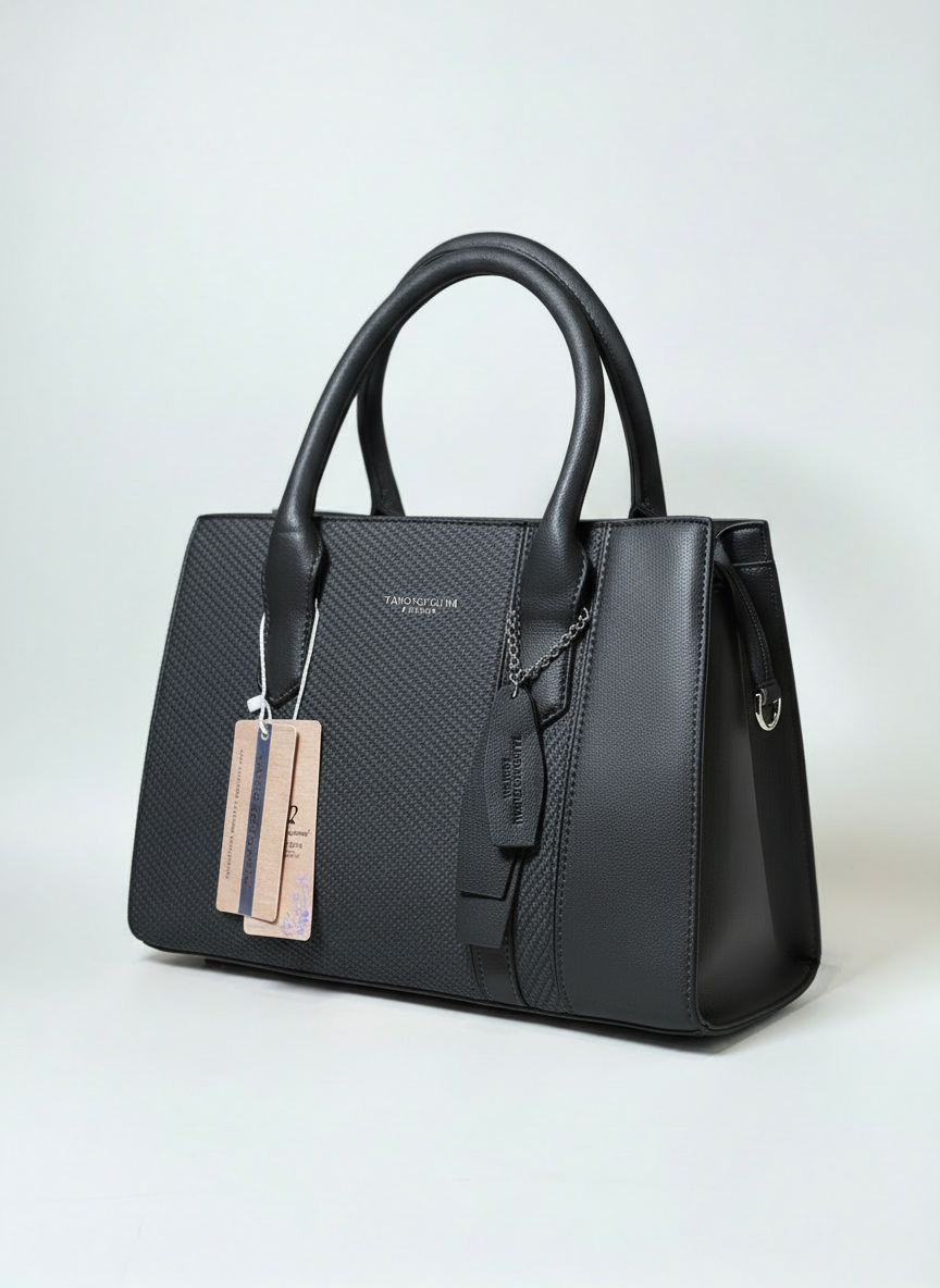 حقيبة سوداء