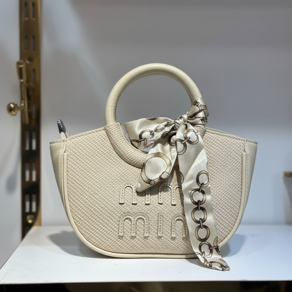 Sac beige foulard chaînes